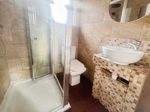 Bathroom- click for photo gallery